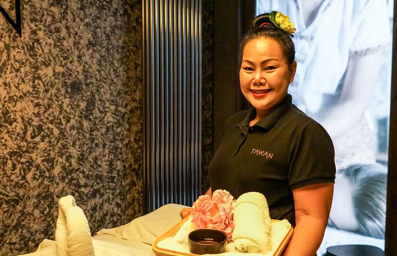 A TUDTU masseuse with experience that other competing salons can only envy